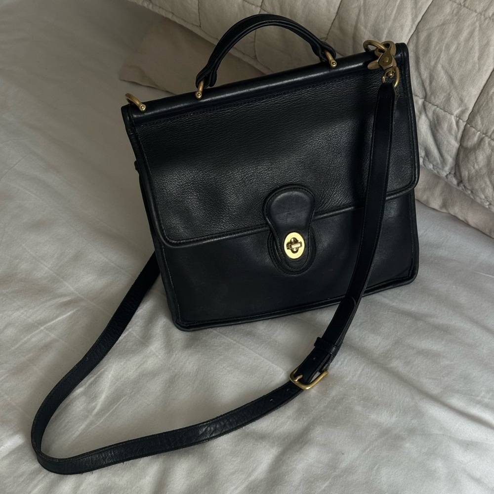 Vintage Coach Willis Bag